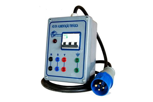 HD04A CAIXA DE ALIMENTAÇÃO TRIFÁSICA